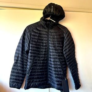 Arc’teryx Cerium Lightweight Hoody Women’s Large.